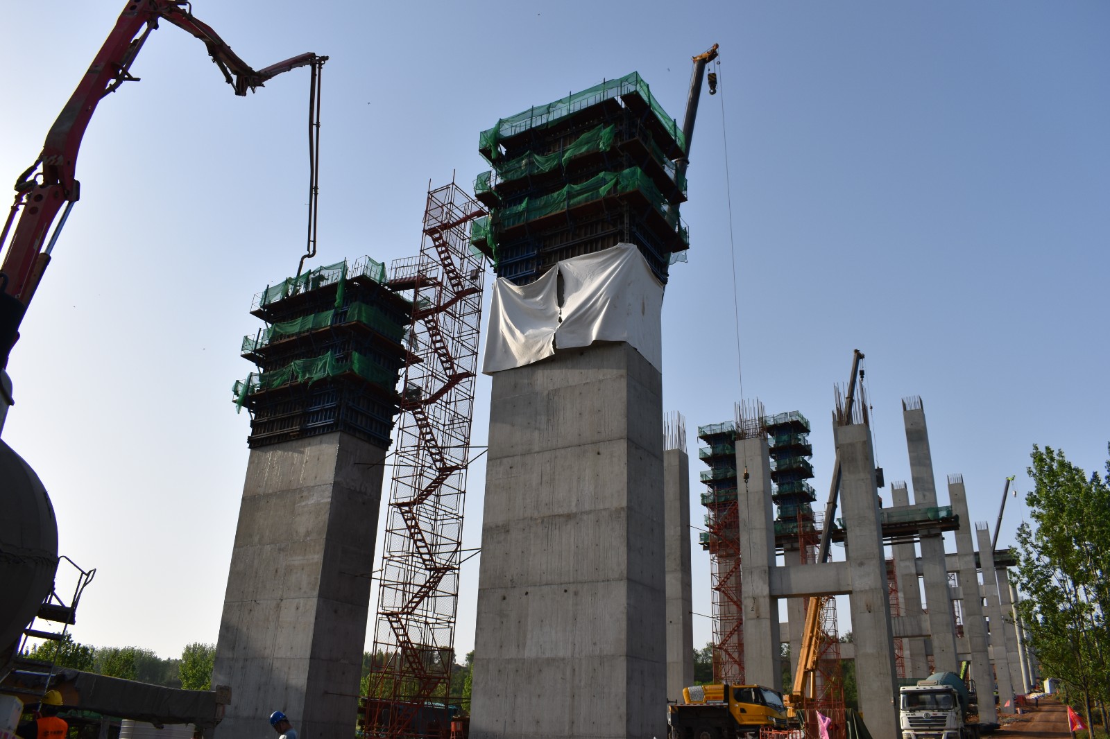 土建三标网站信息5.4-1.JPG